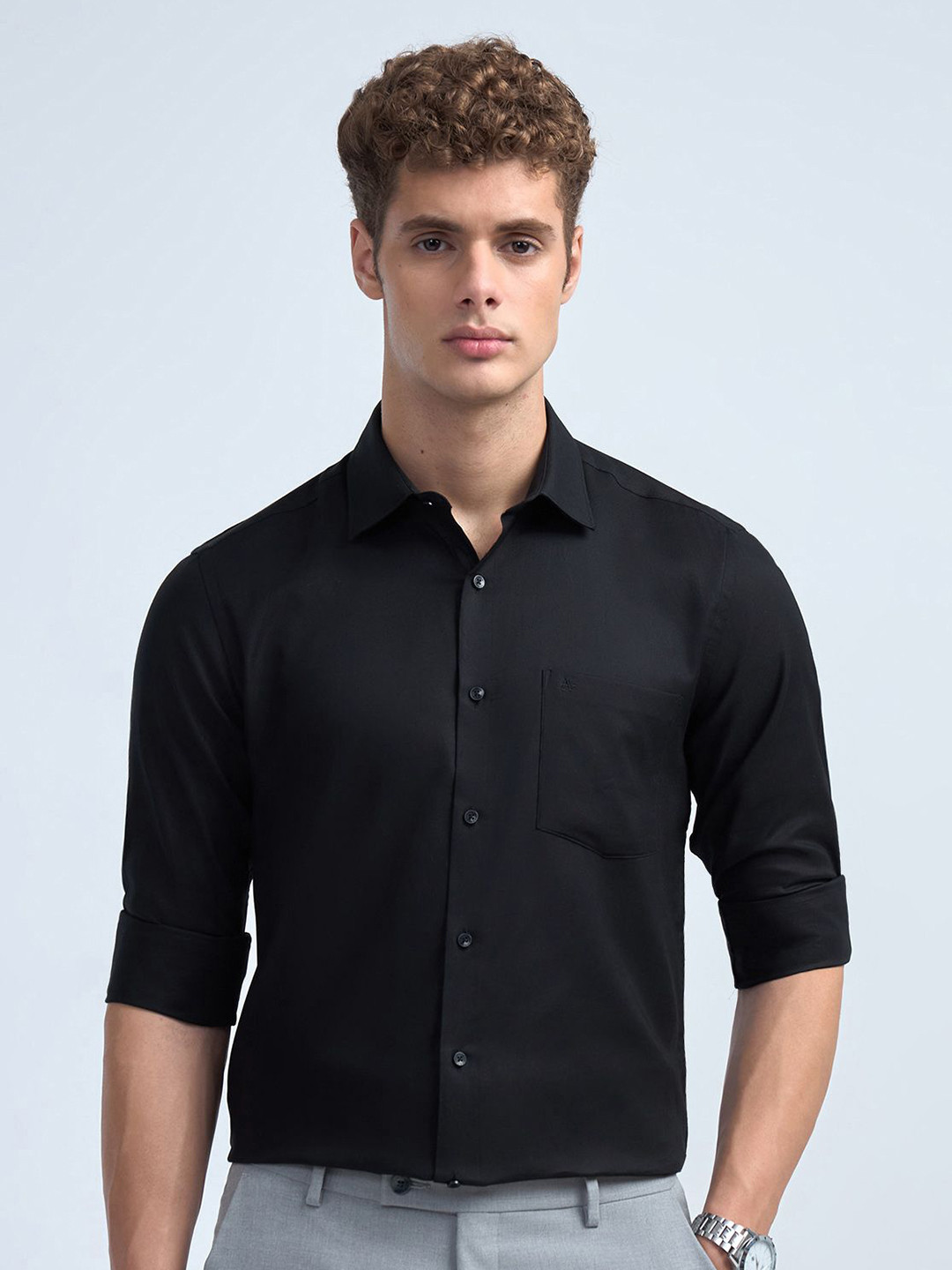 Arrow Men Liberty Classic Fit Solid Spread Collar Pure Cotton Formal Shirt
