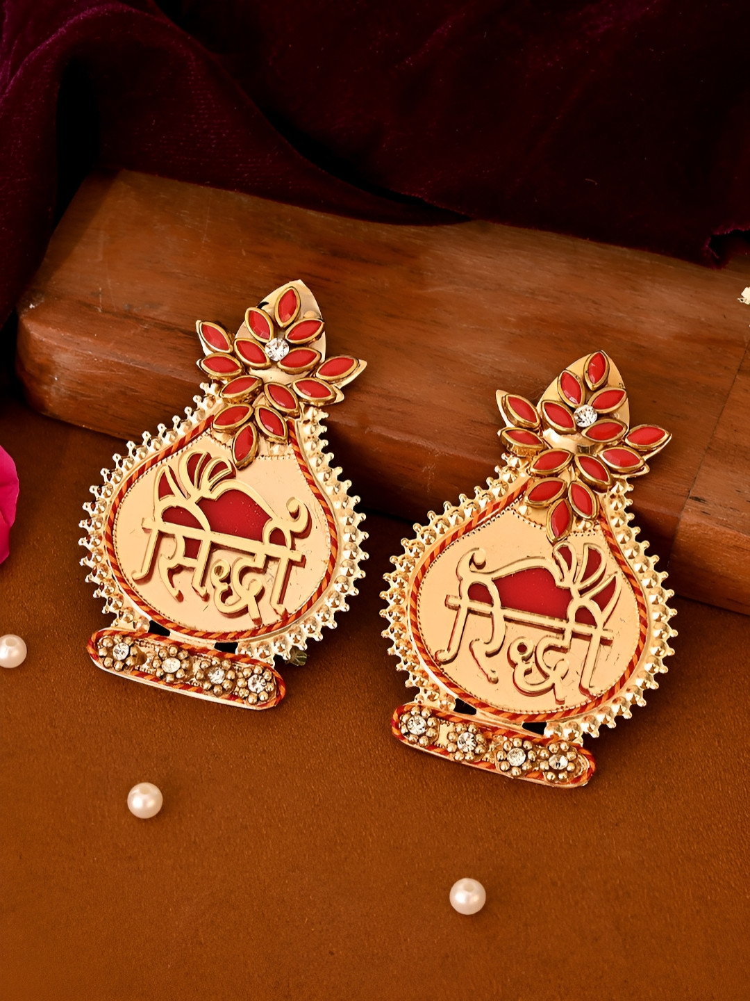 Aapno Rajasthan 2 Pieces Red & Gold Siddhi Riddh Wall Accents Festive Decor