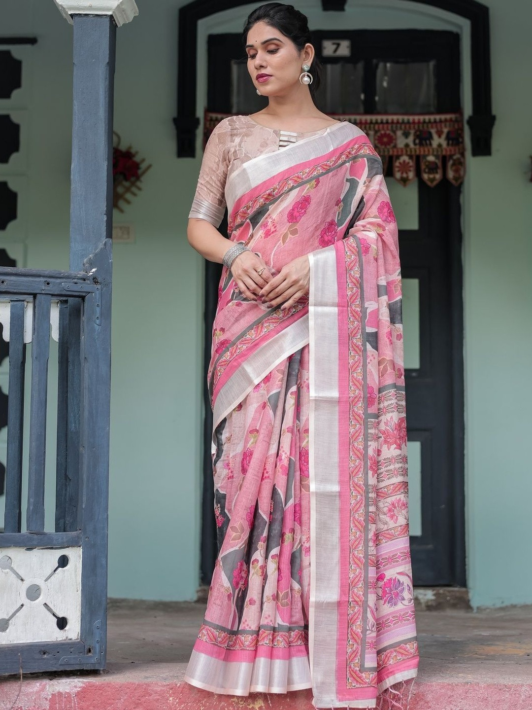 MAHARANI COUTURE Floral Printed Pure Linen Banarasi Saree with Contemporary Design