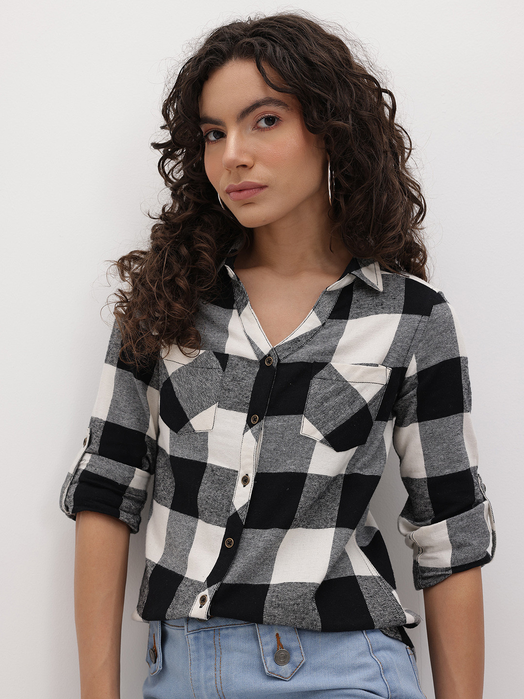 The Roadster Life Co. Classic Buffalo Checked Roll-Up Sleeves Casual Shirt