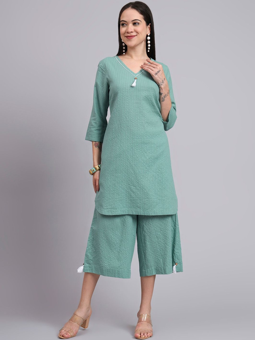 HERE&NOW Striped Embroidered V-Neck Pure Cotton Tunic With Capri
