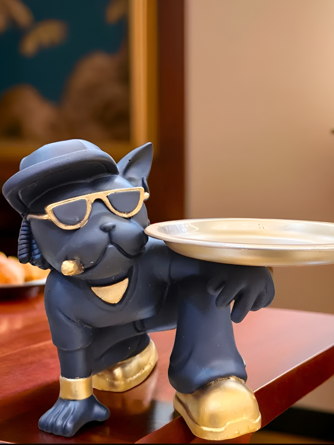 White Mango Decor Black & Gold-Toned Cat Butler Showpiece