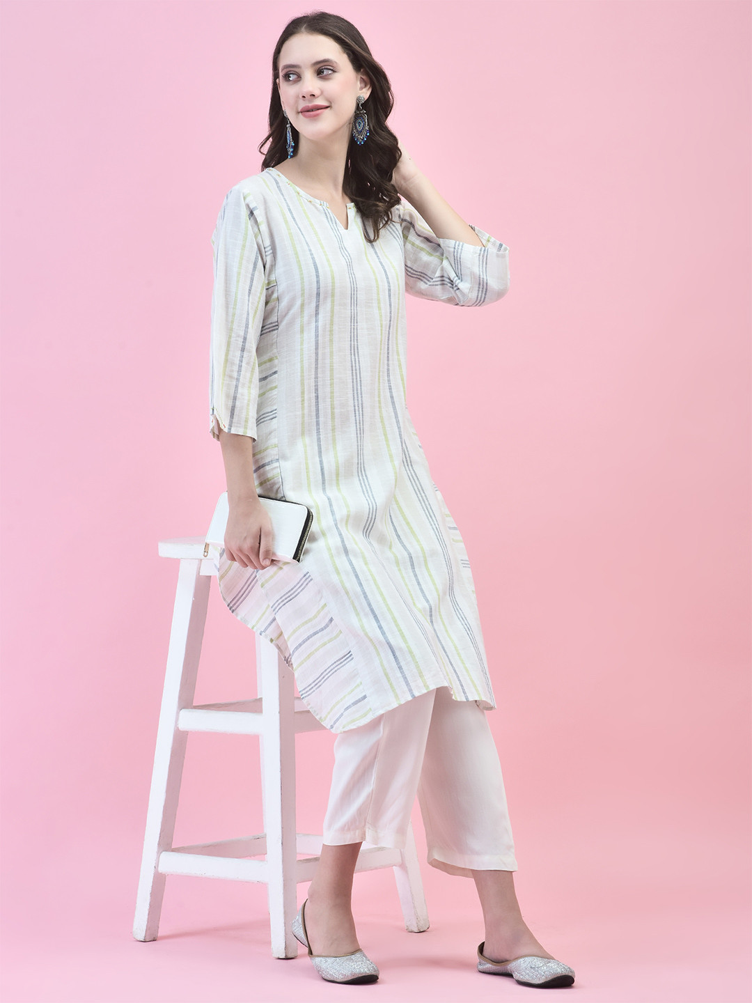 Shree Off White Woven Design Round Neck Three-Quarter Sleeves Cotton Straight Kurta