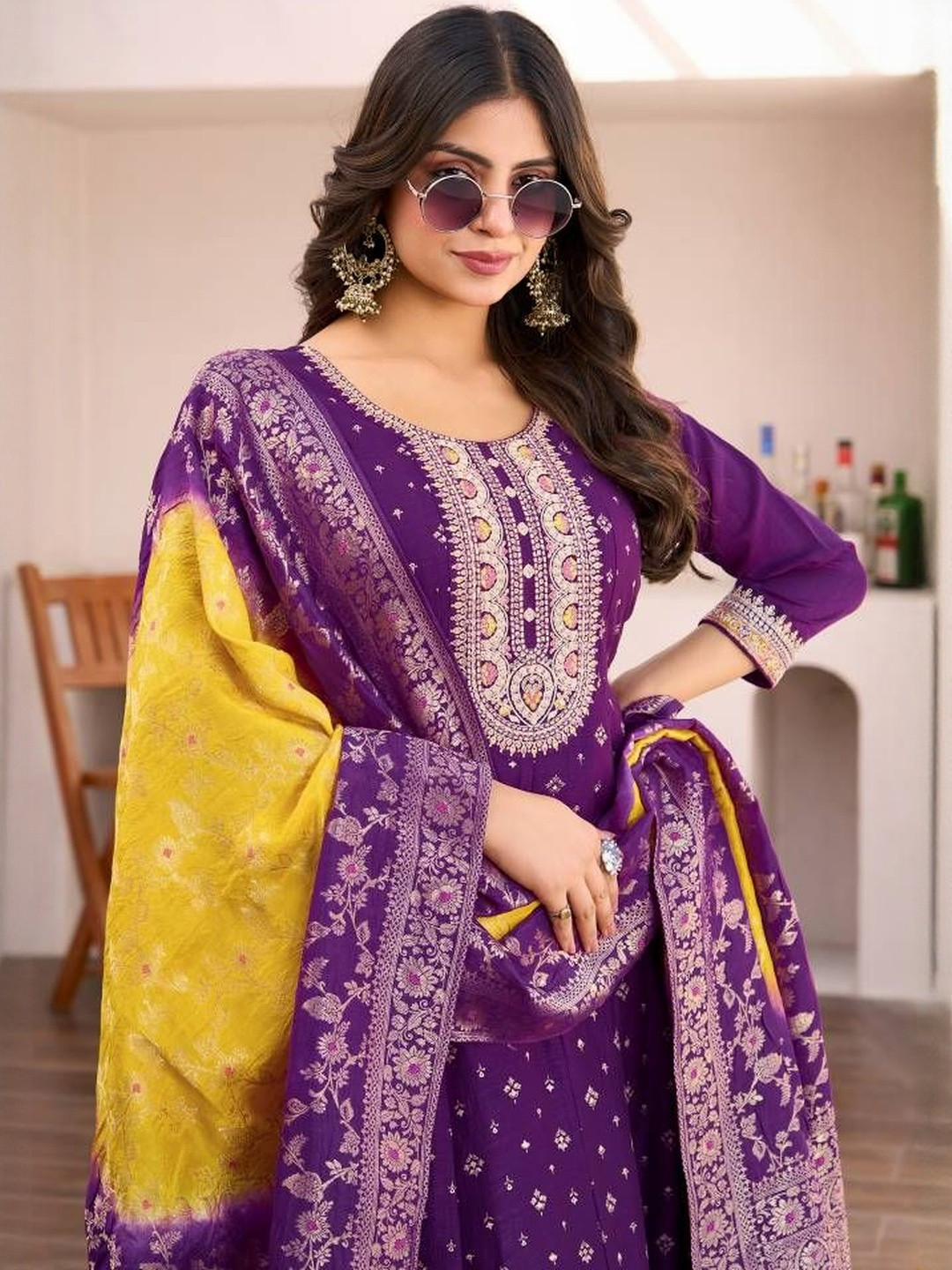 DAATAR Women Embroidered Regular Kurti with Trousers & Dupatta