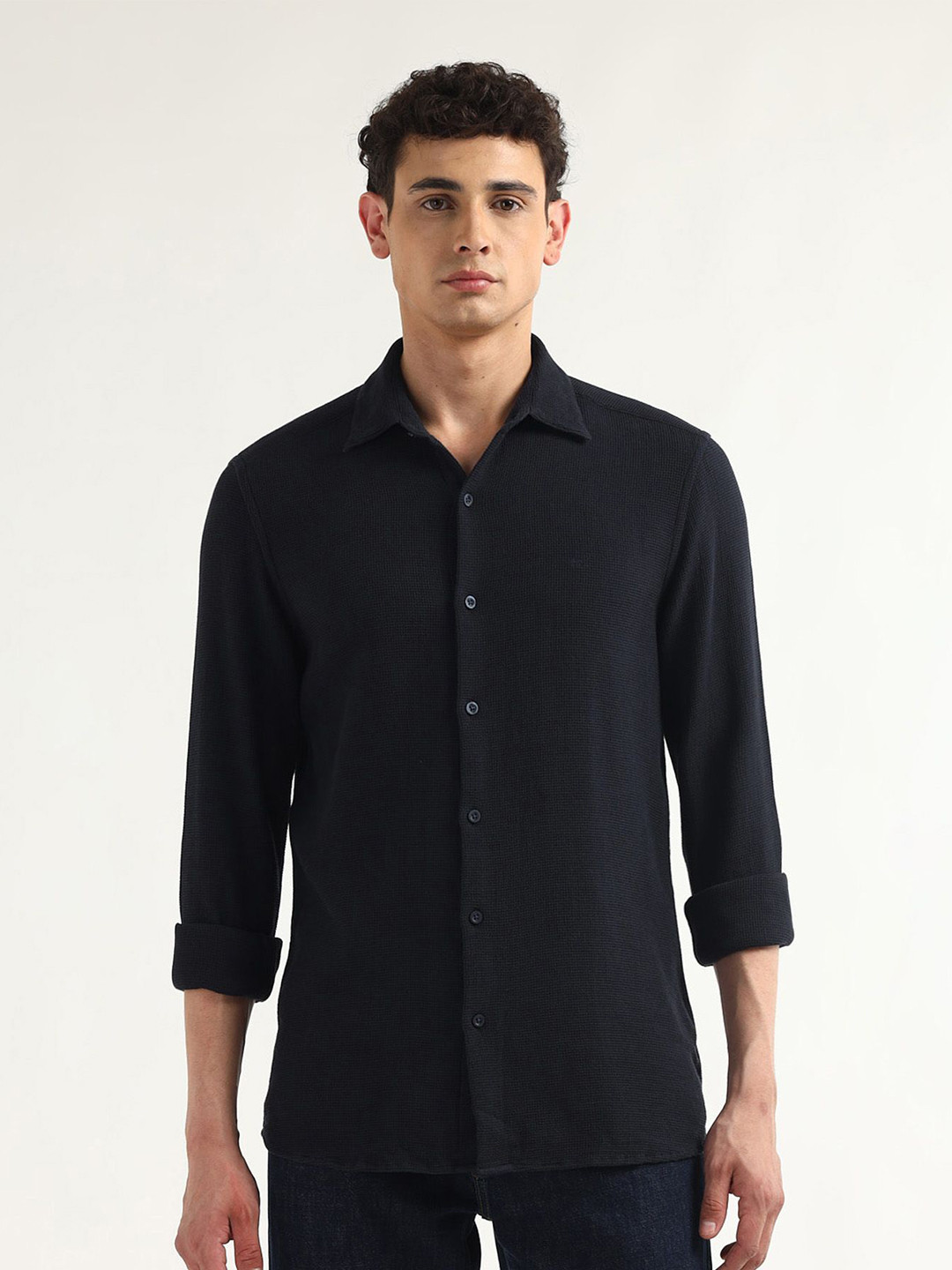 Arrow Elixir Slim Fit Textured Pure Cotton Casual Shirt