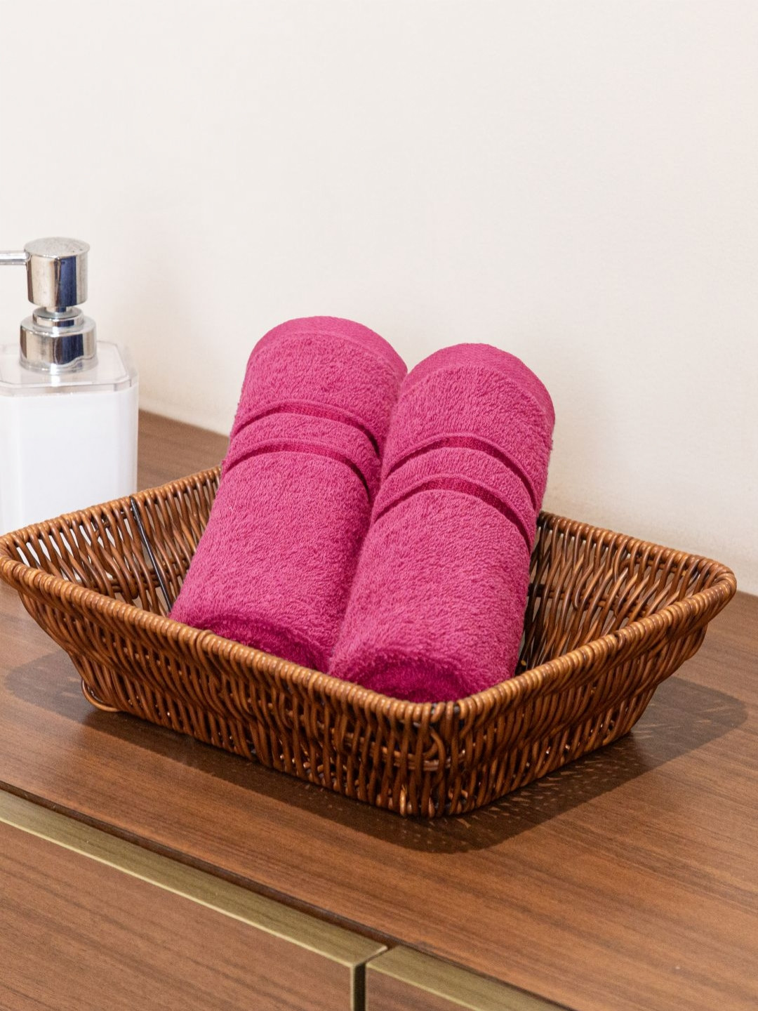 HOME ELEGANCE Comfort Living Pink 2 Pieces Lightweight Quick Dry Pure Cotton Hand Towels