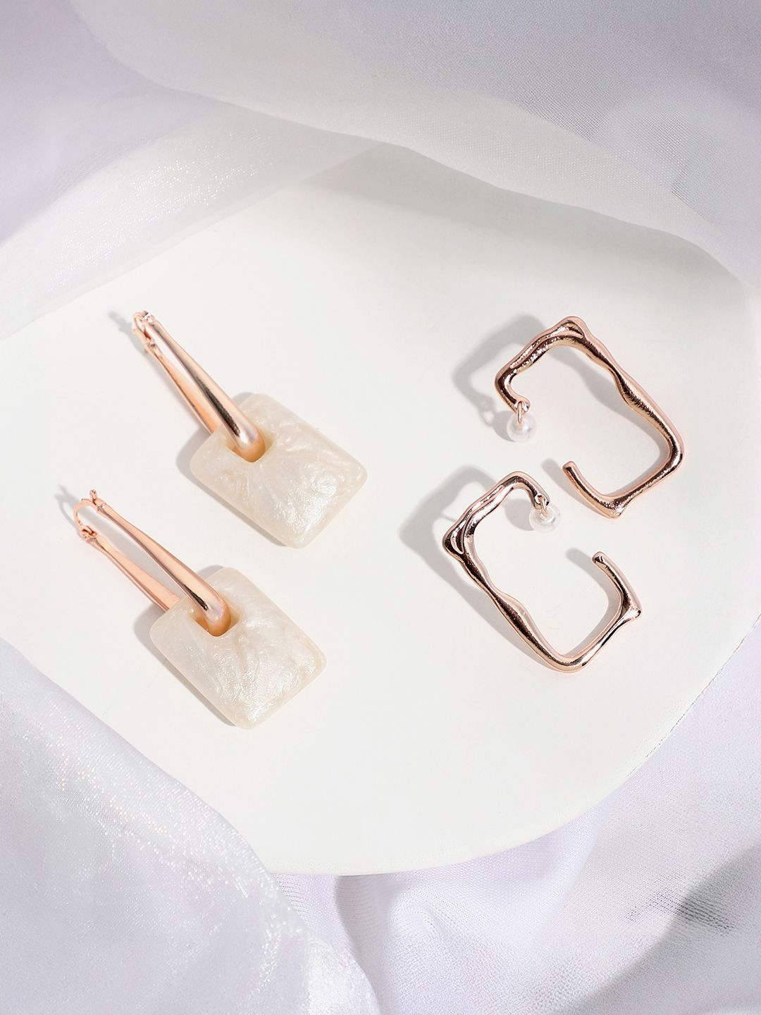 SOHI Pack Of 2 Rose Gold-Plated Geometric shaped Pearl Shaped Drop Earrings