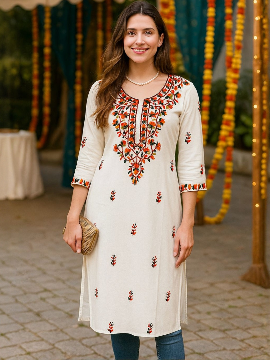 HERE&NOW Floral Embroidered Round Neck Three-Quarter Sleeves Chikankari Straight Kurta