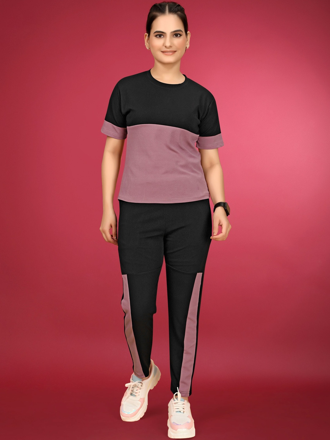 SAKARMAA Women Colourblocked Polyester Track Suit