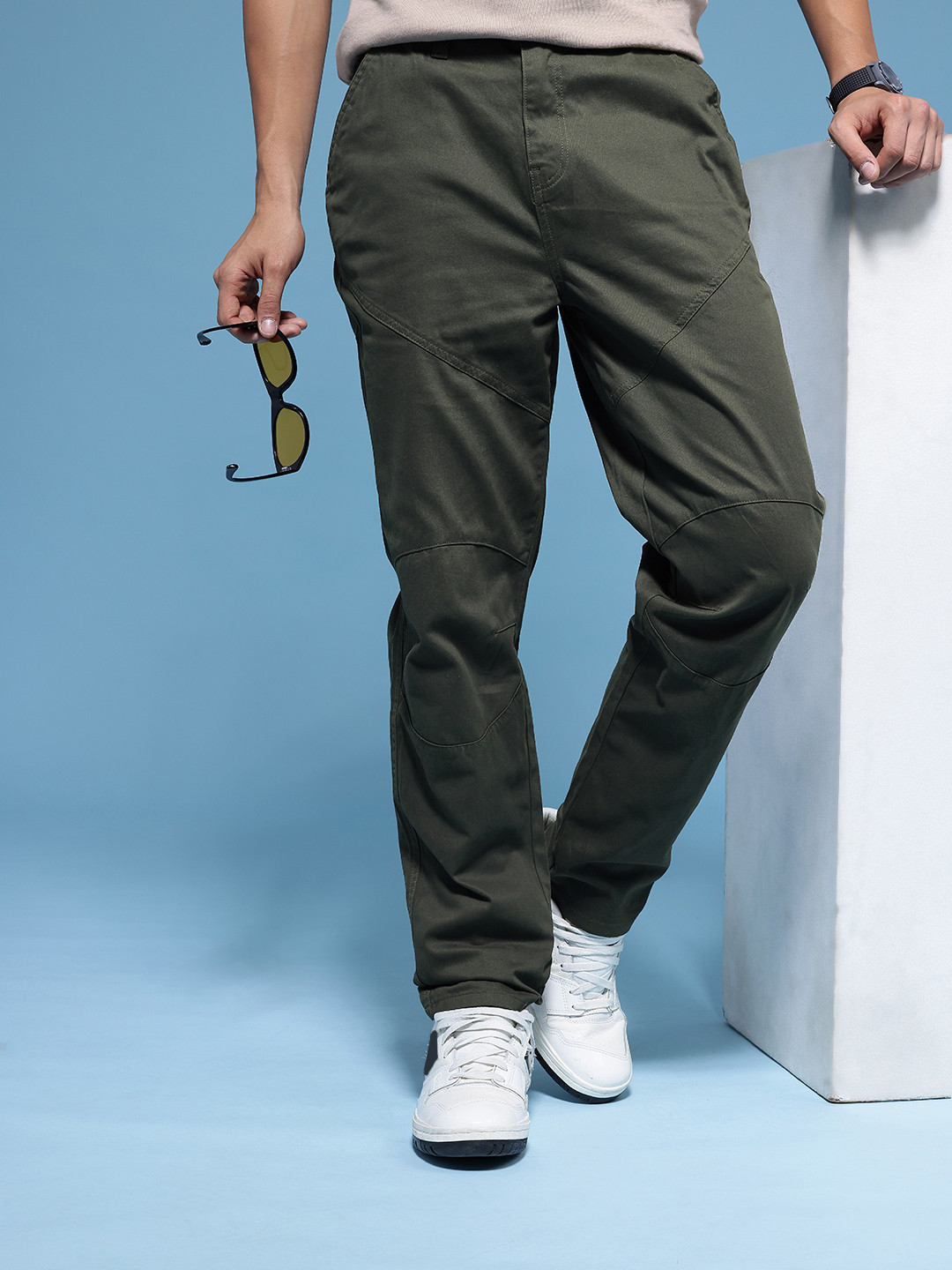 HERE&NOW Men Relaxed Fit Chinos Trousers