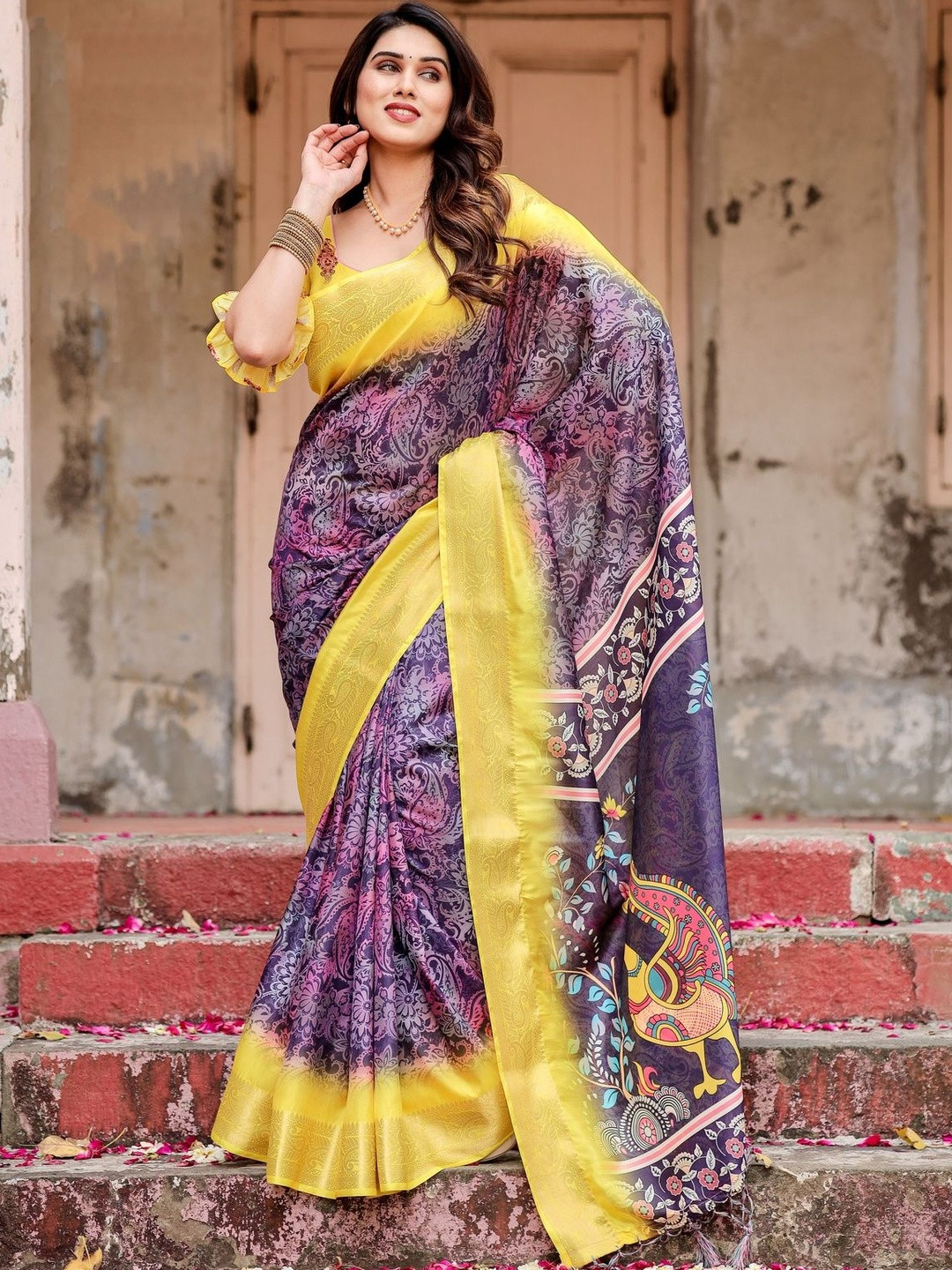 MAHARANI COUTURE Paisley Art Silk Designer Jamdani Saree