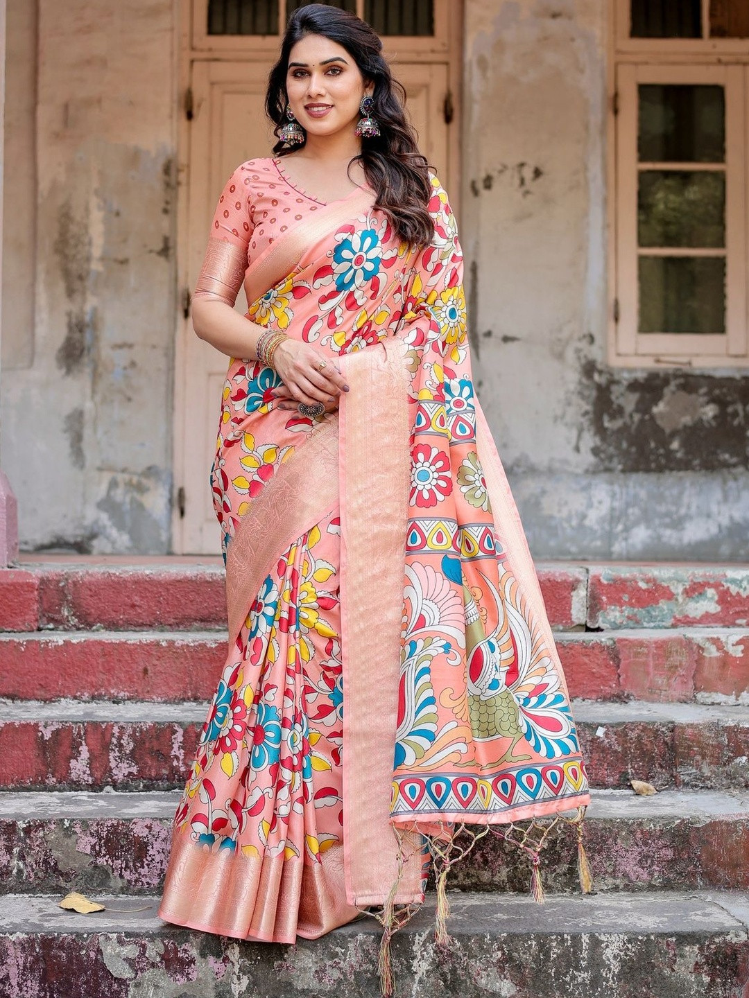 MAHARANI COUTURE Chic Floral Printed Kanjeevaram Saree