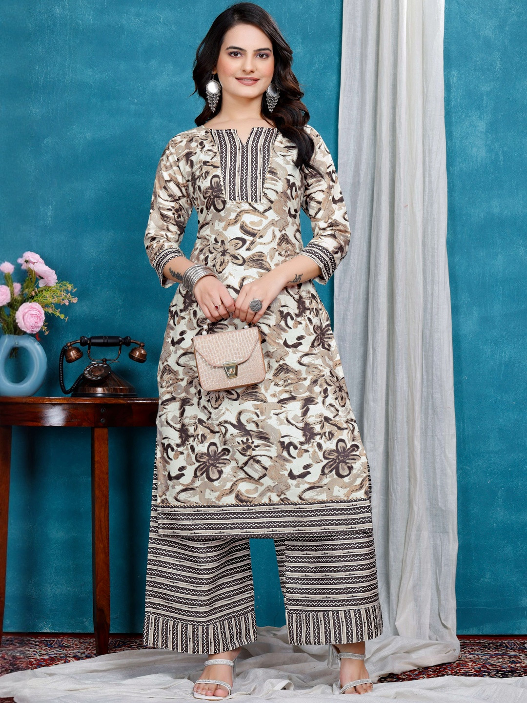 ZELZIS Women Off White Floral Regular Pure Cotton Kurta with Palazzos