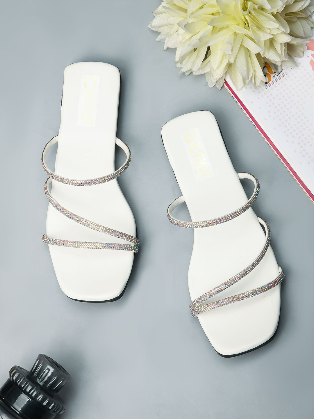 GERIEF Women Embellished Open Toe Flats