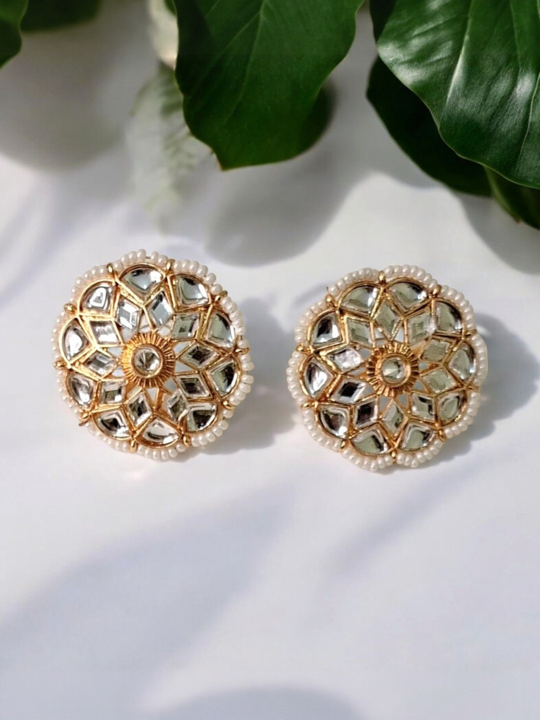 INDIAURA MODE Gold-Plated Kundan Studded And Pearls Beaded Floral Studs