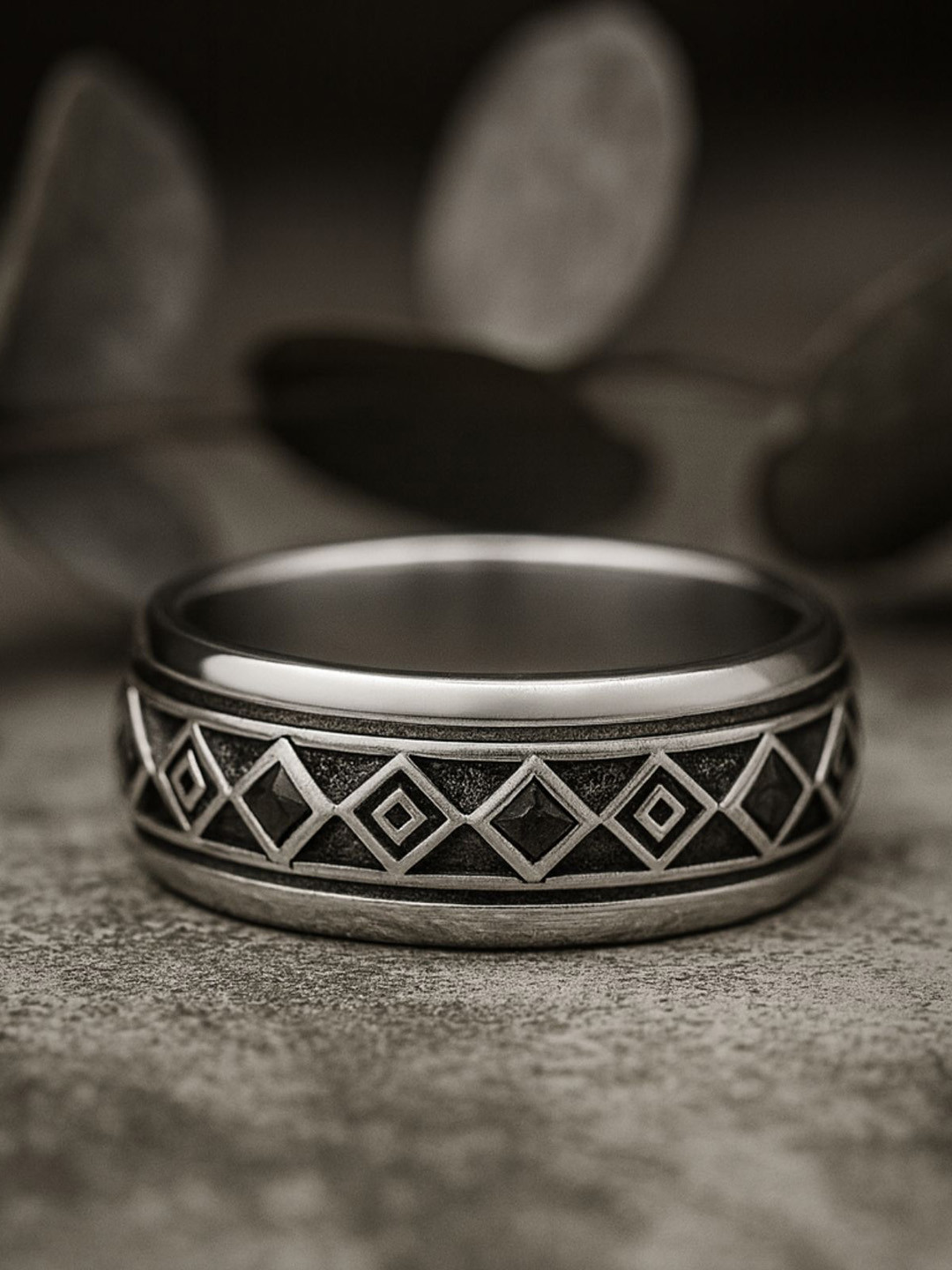 Zarkan Men 925 Hallmark Silver Array Finger Ring