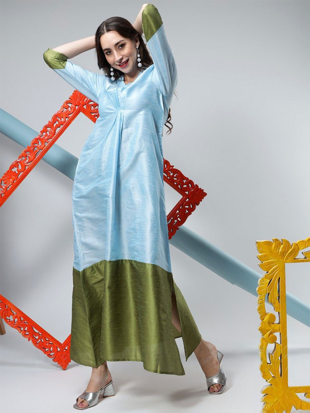 House of Kaftan Colourblocked Crepe Kaftan Maxi Dress