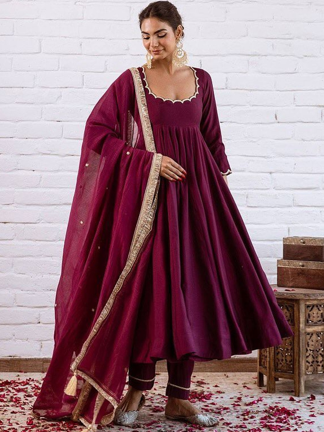 ANSH CREATION Panelled Gotta Patti Pure Silk Anarkali Kurta With Trousers & Dupatta