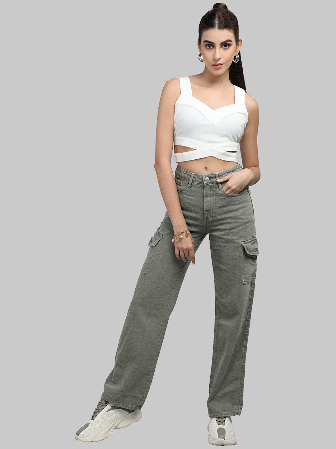 HONNETE Women Clean Look Heavy Fade Jeans