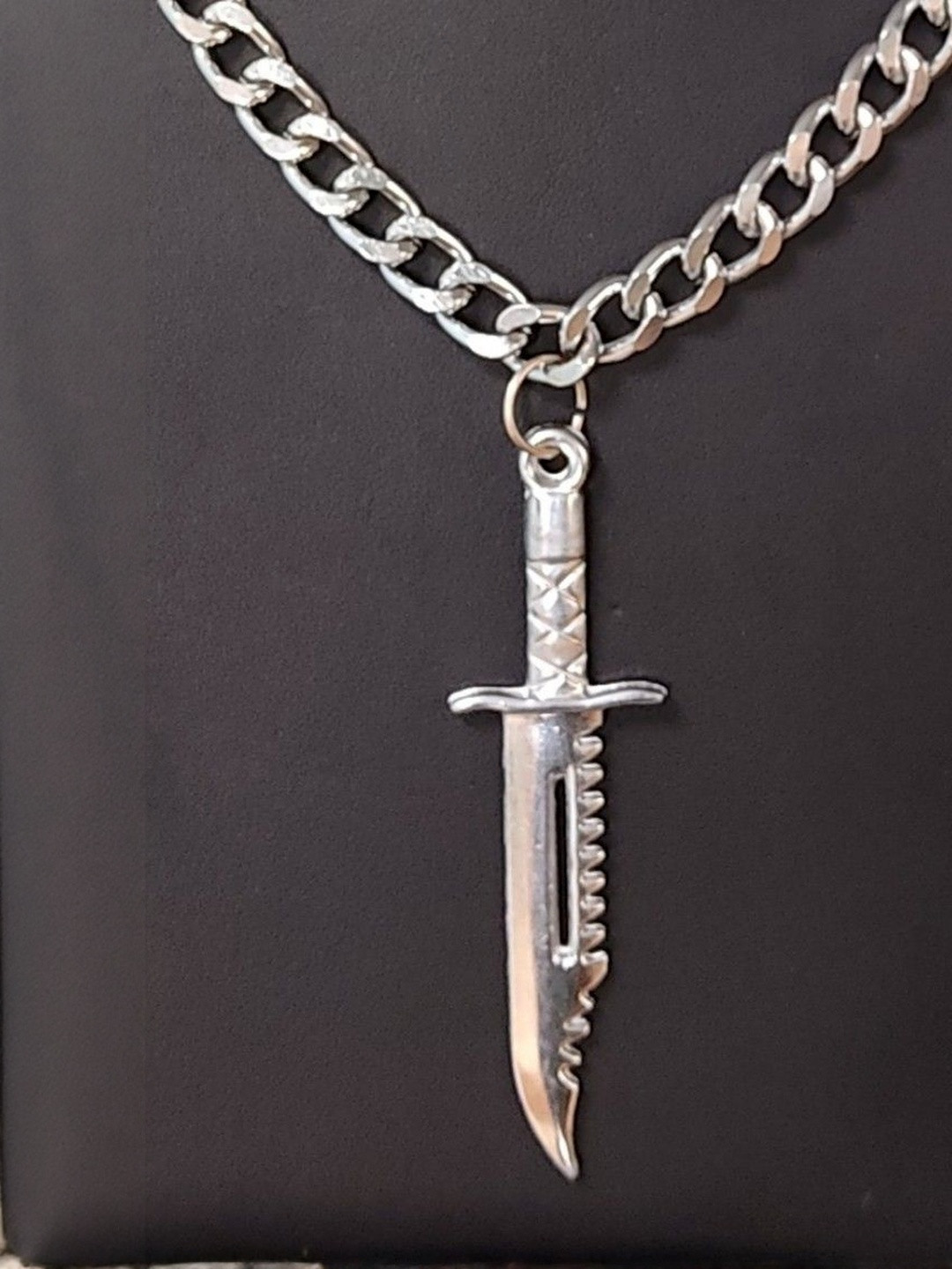 Basukiya Unisex Brass Sword Chains