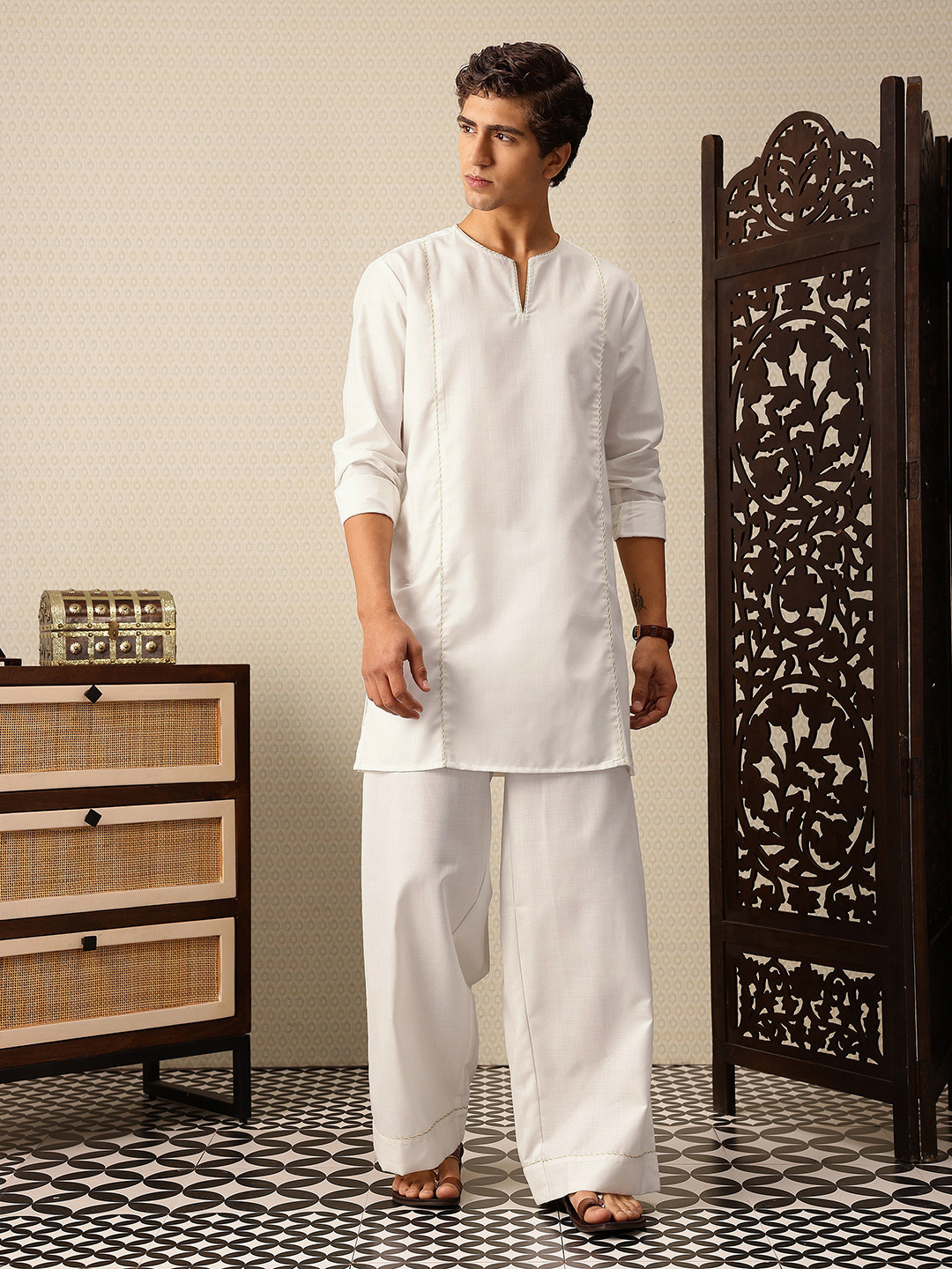 House of Pataudi Jashn Kurta with Trousers