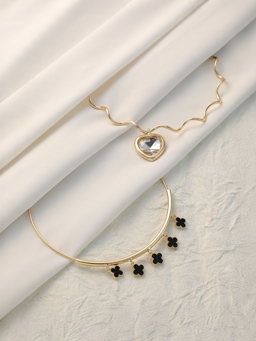 SOHI Set Of 2 Gold-Plated Artificial Stones Charm Collar Minimal Necklaces