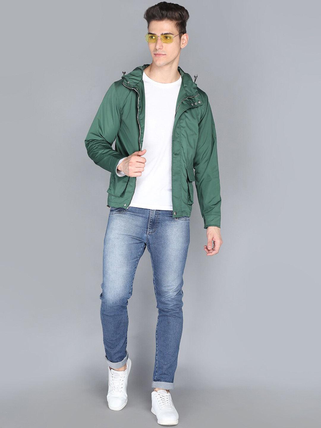HONNETE Men Green Lightweight Open Front Jacket
