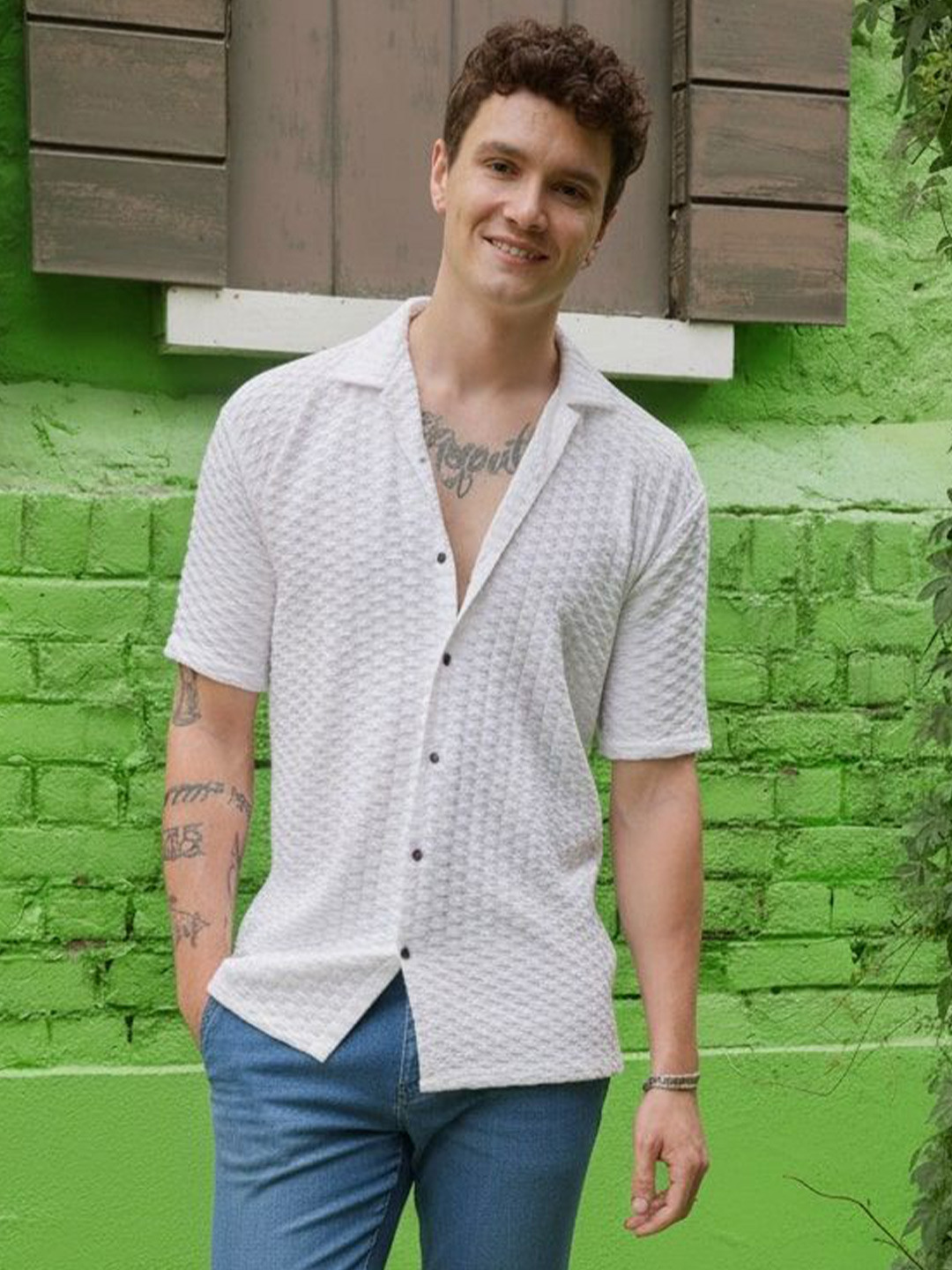 RAHI TRENDZ Regular Fit Textured Spread Collar Casual Shirt