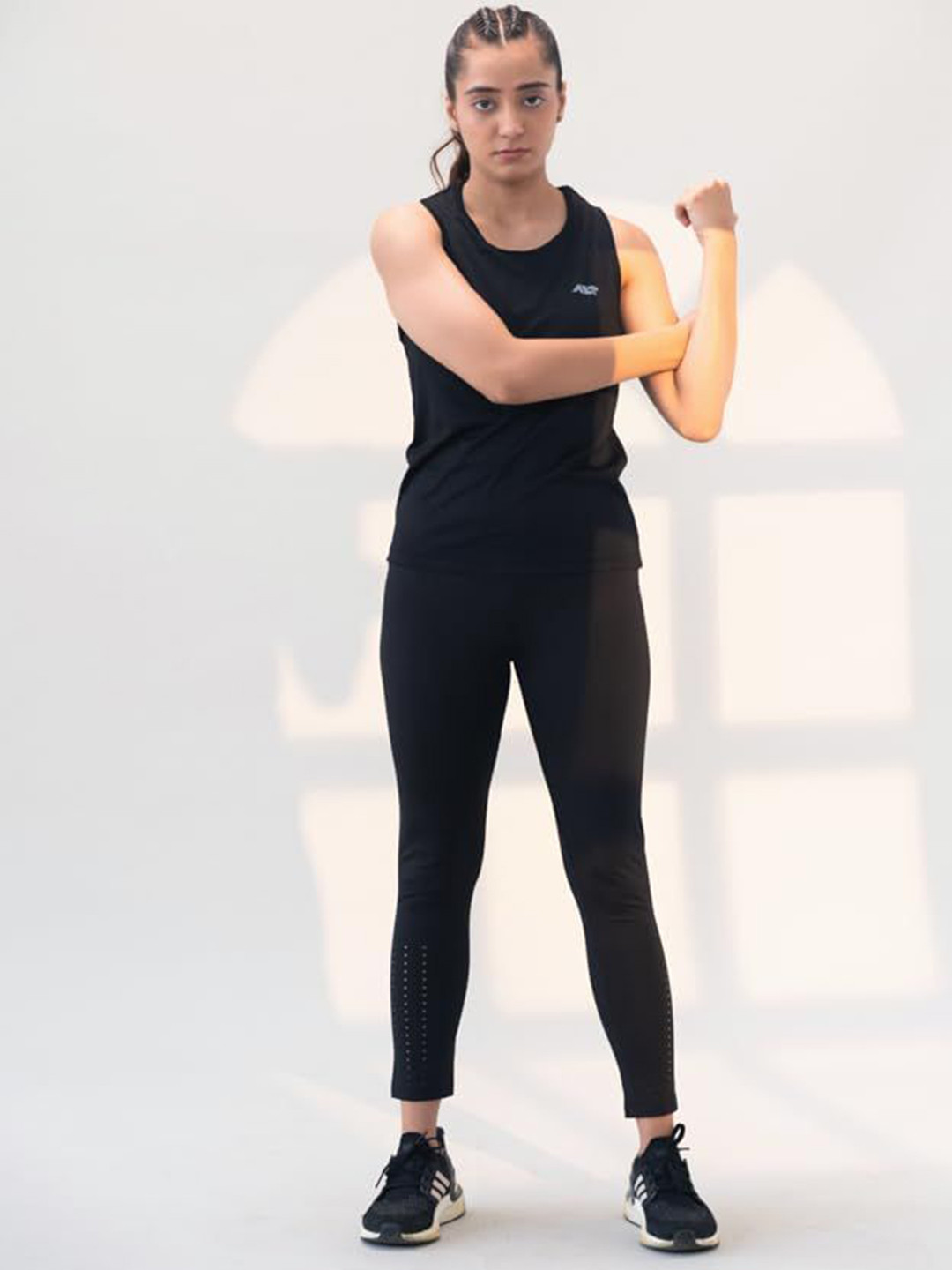 ALT THEALTCULTURE Round Neck Sleeveless Sports T-Shirt With Track Pant Workout Co-Ords