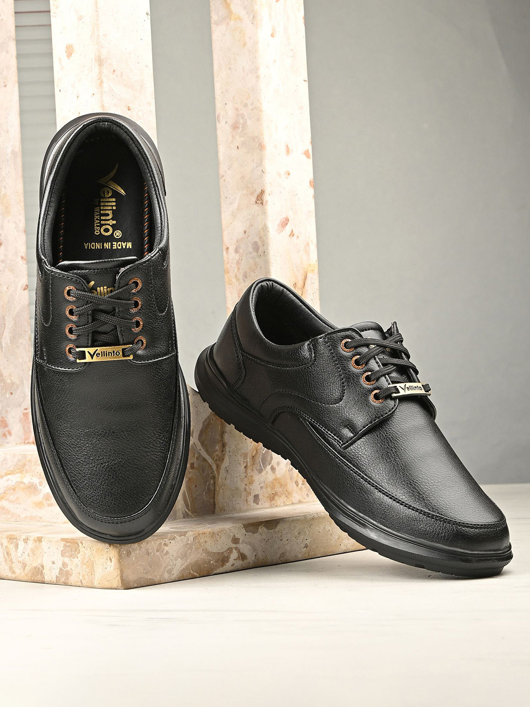 Vellinto Men Lace-ups Round Toe Lightweight Derbys