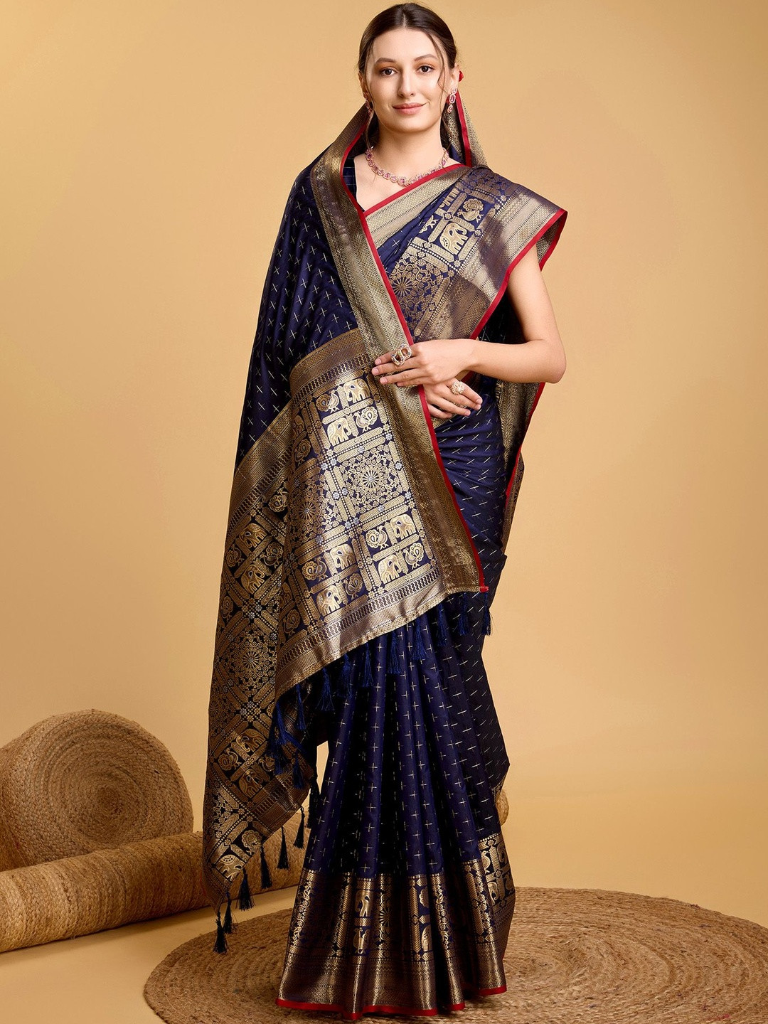 Durga Textile Kalamkari Woven Design Zari Banarasi Saree