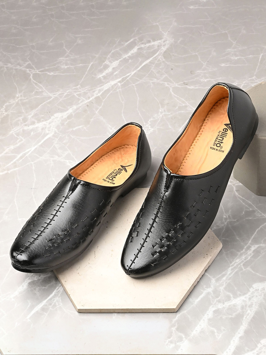 Vellinto PINDARA Men Lightweight Slip-On Ethnic Mojaris