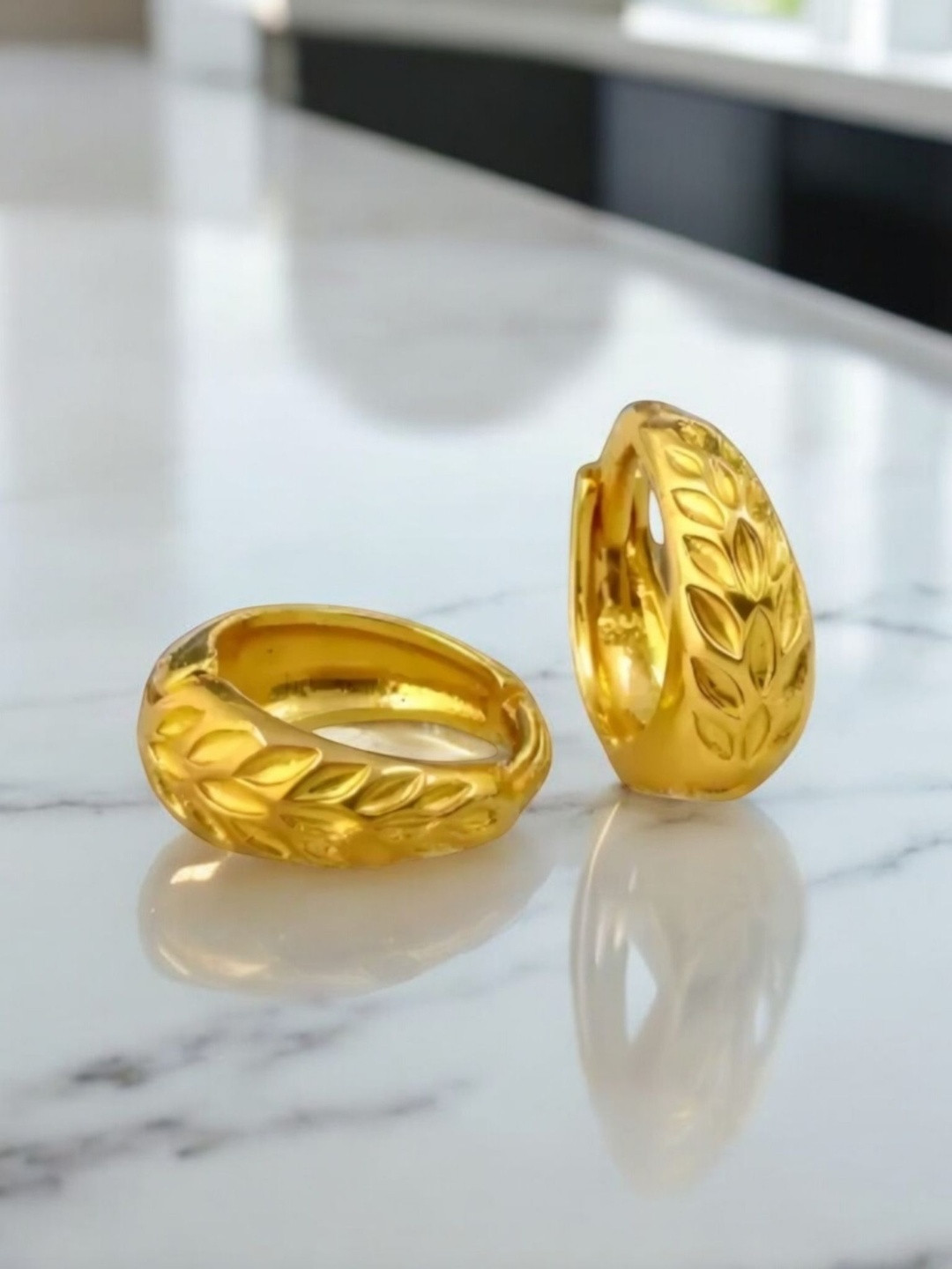 SHREE KRISHNA SHOPPING Gold-Plated Brass Clip-on Hoop Earring