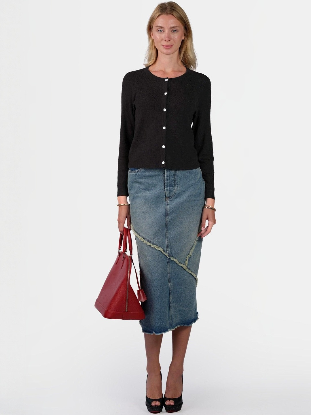 Virgio Viscose Round Neck Solid Button Down Knit Cardigan Tops for Women