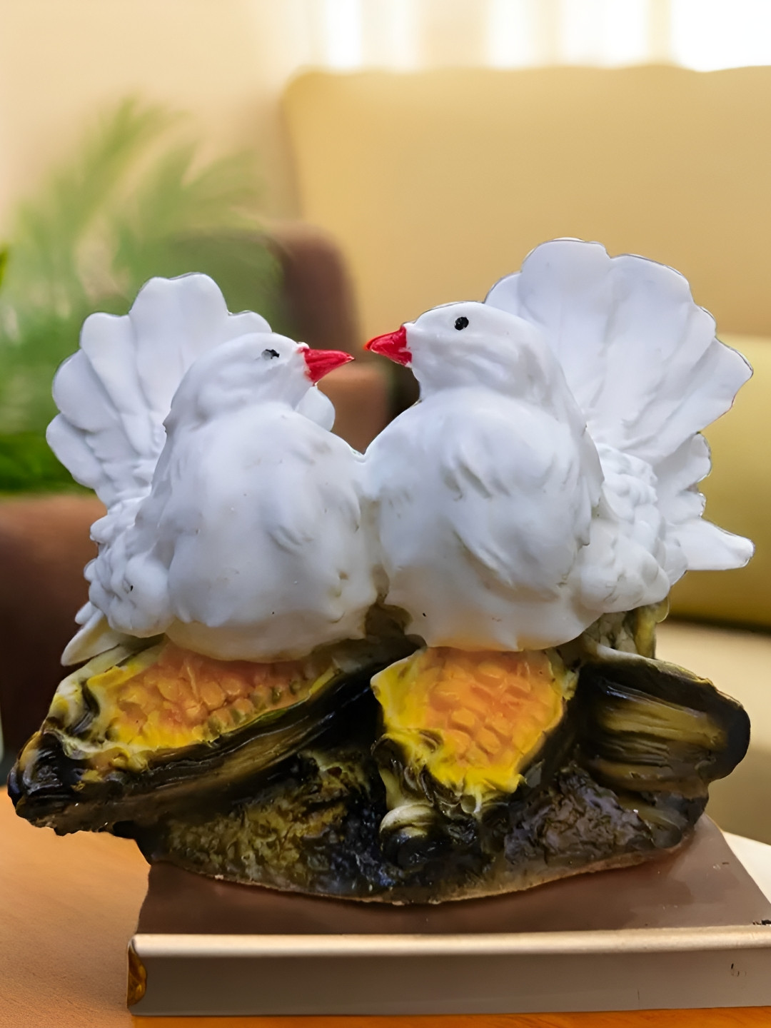 White Mango Decor White Love Birds Showpiece