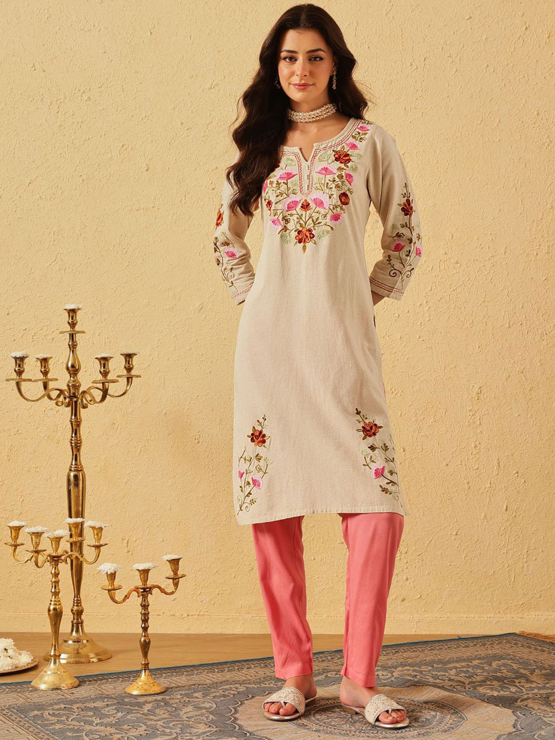 Qazmi Women Kashmiri Aari Work Cotton Linen Kurta