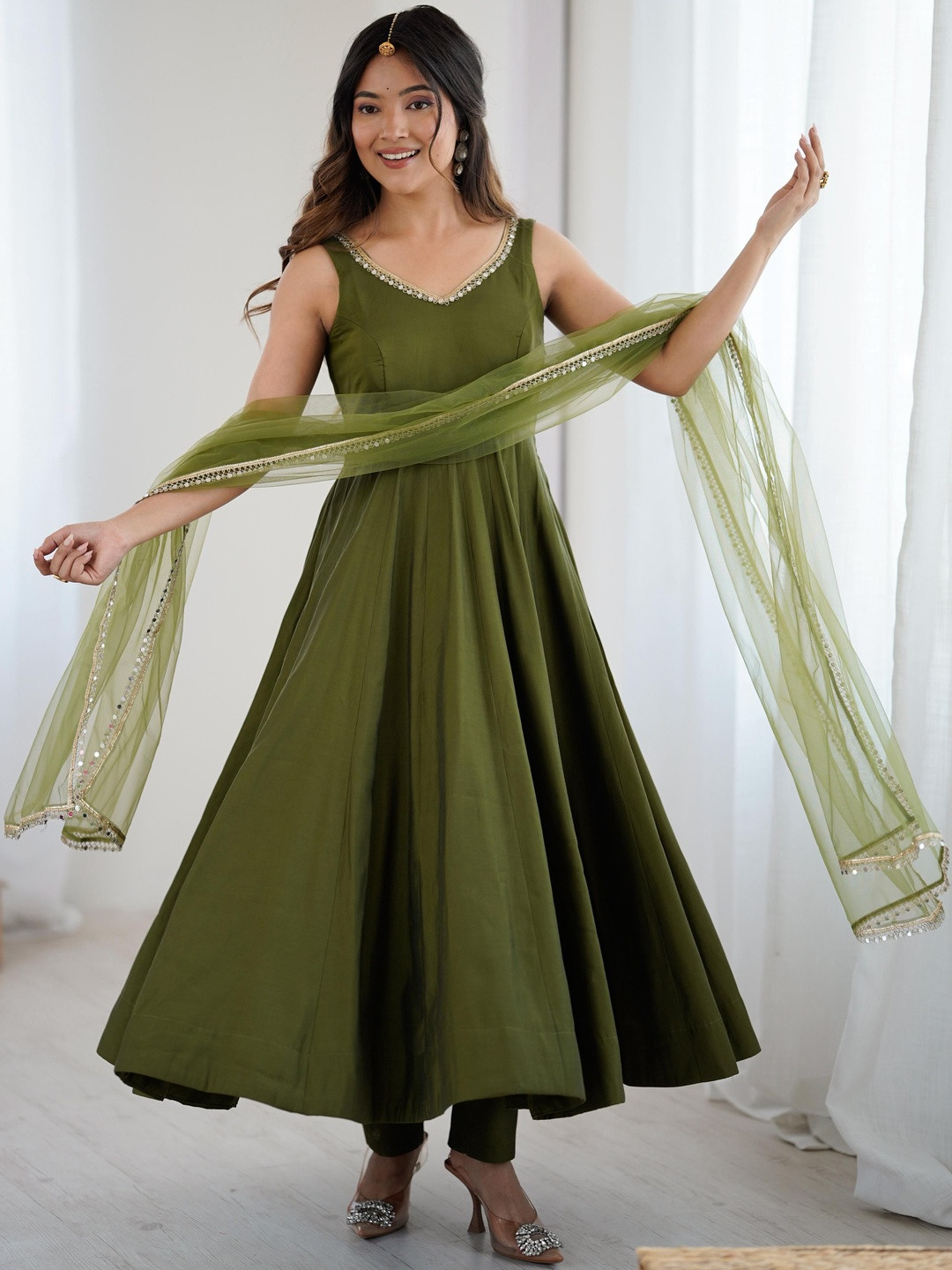 SAJAVAT ETHENIC WEAR Chanderi Silk Anarkali Kurta With Trousers & Dupatta