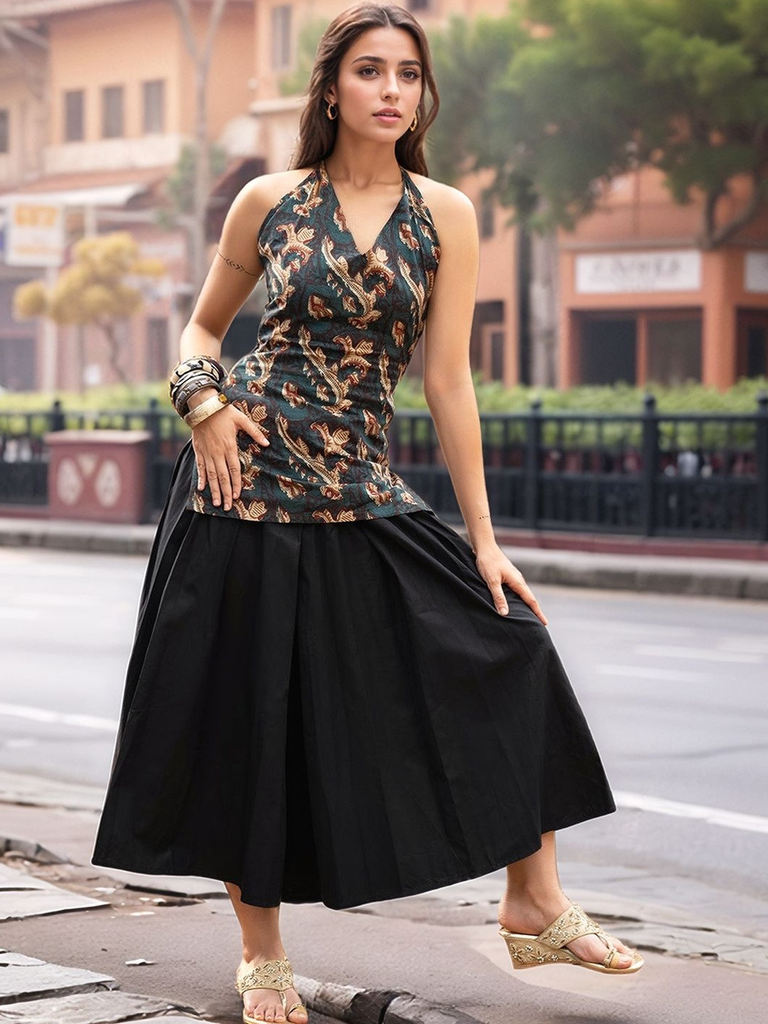 Aaghnya Women Black Rayon Blend Printed Straight Short Kurta type Top