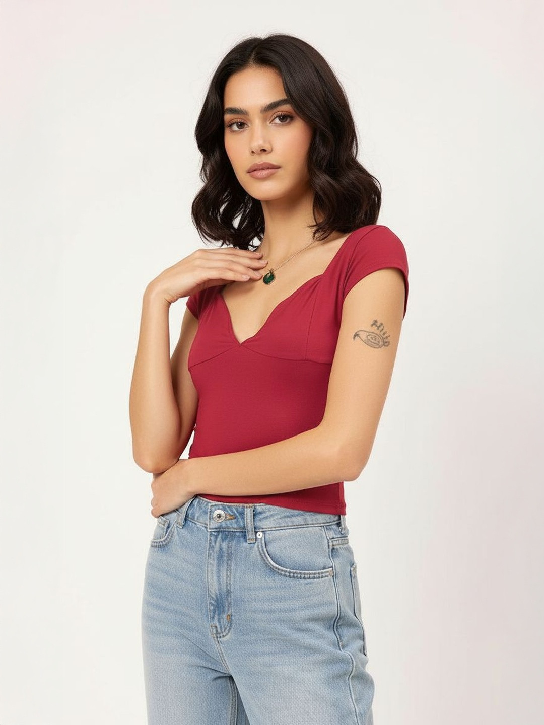 DressBerry Fashionable & Joyful Sweetheart Neck Fitted Top