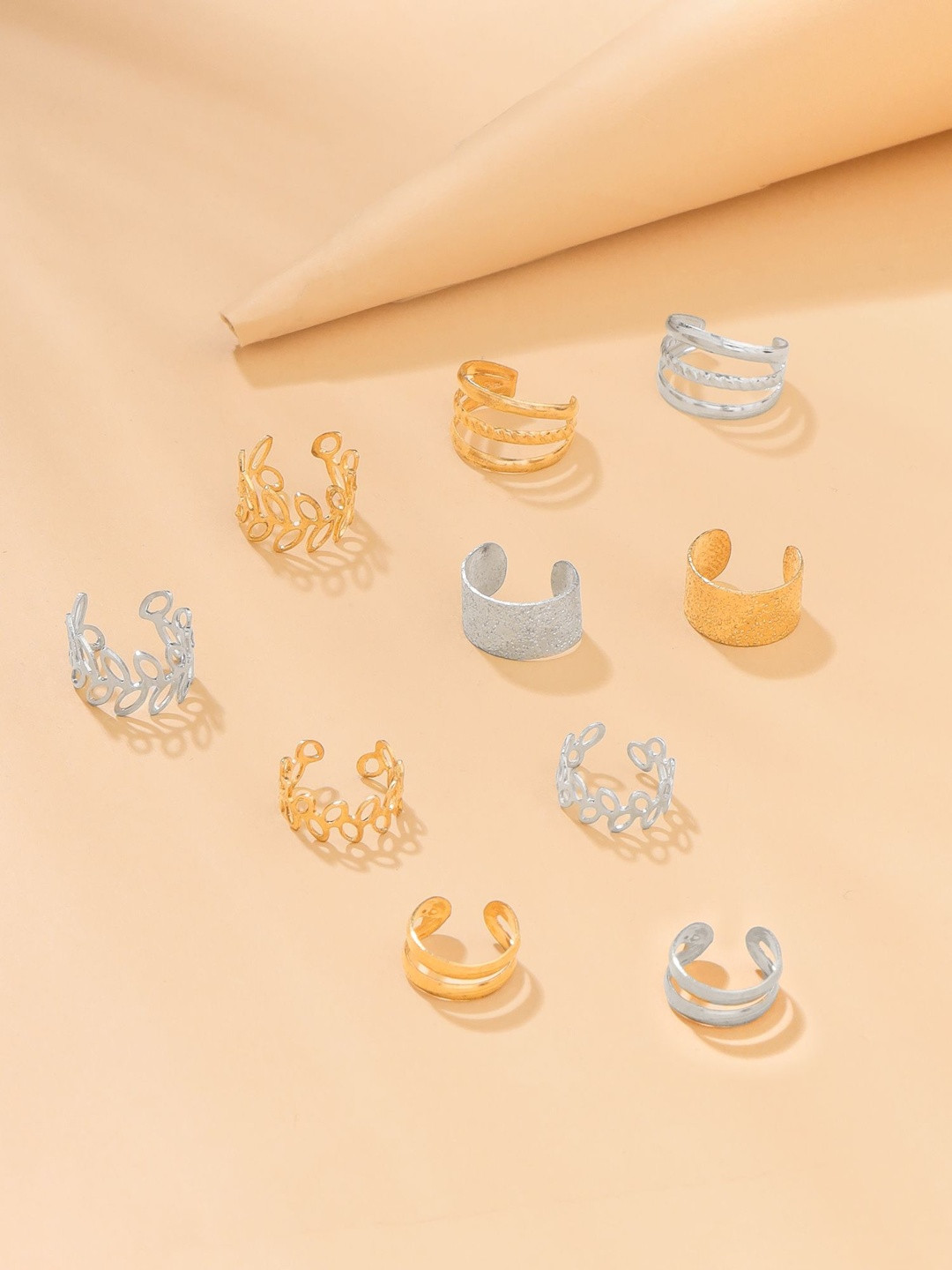 Qiroko Set Of 10 Circular Shaped Ear Cuff Earrings