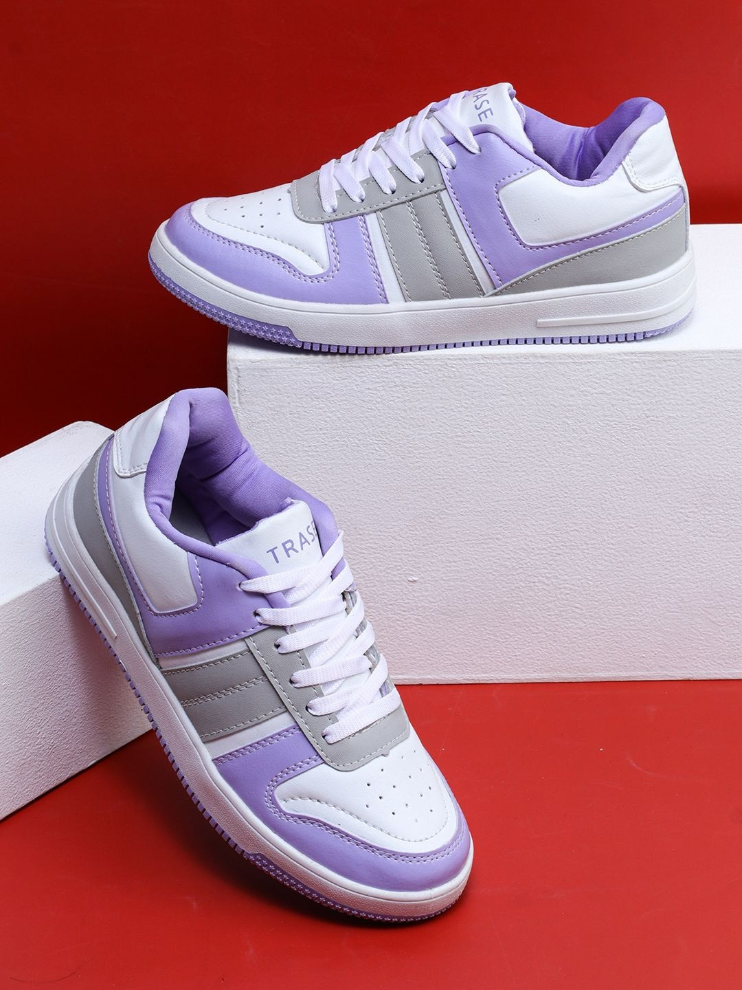 TRASE Women Colourblocked Sneakers