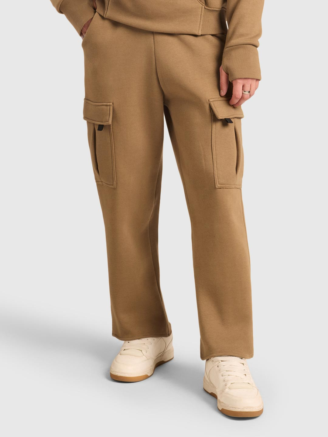 Musclemind Men Cloud Ease Cargos Trousers