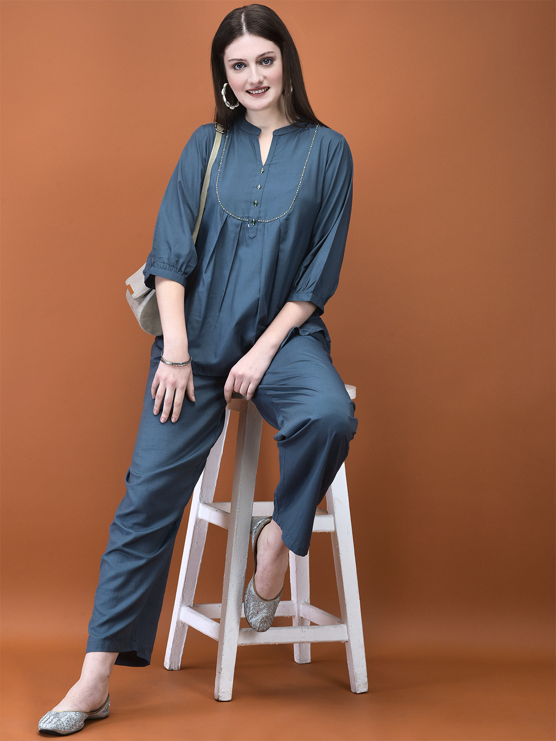 Shree Mandarin Collar Top With Trousers