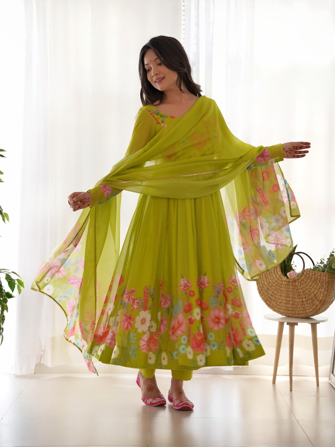 SAJAVAT ETHENIC WEAR Floral Printed Organza Kurta With Salwar & Dupatta