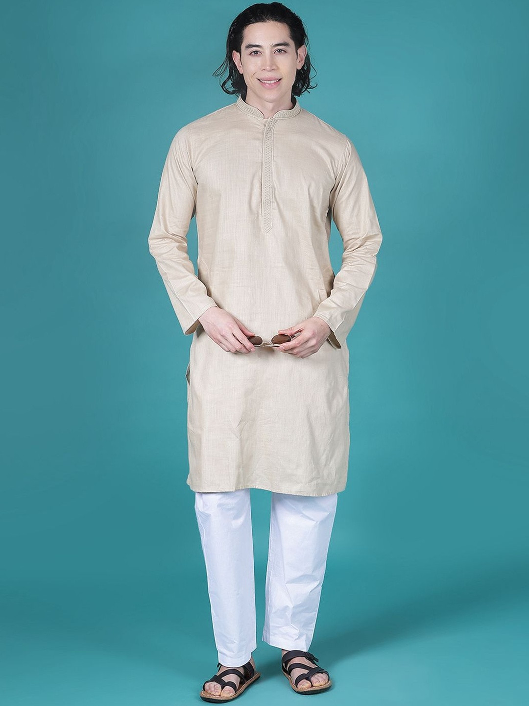 V-Mart Thread Work Straight Kurta With Pyjamas