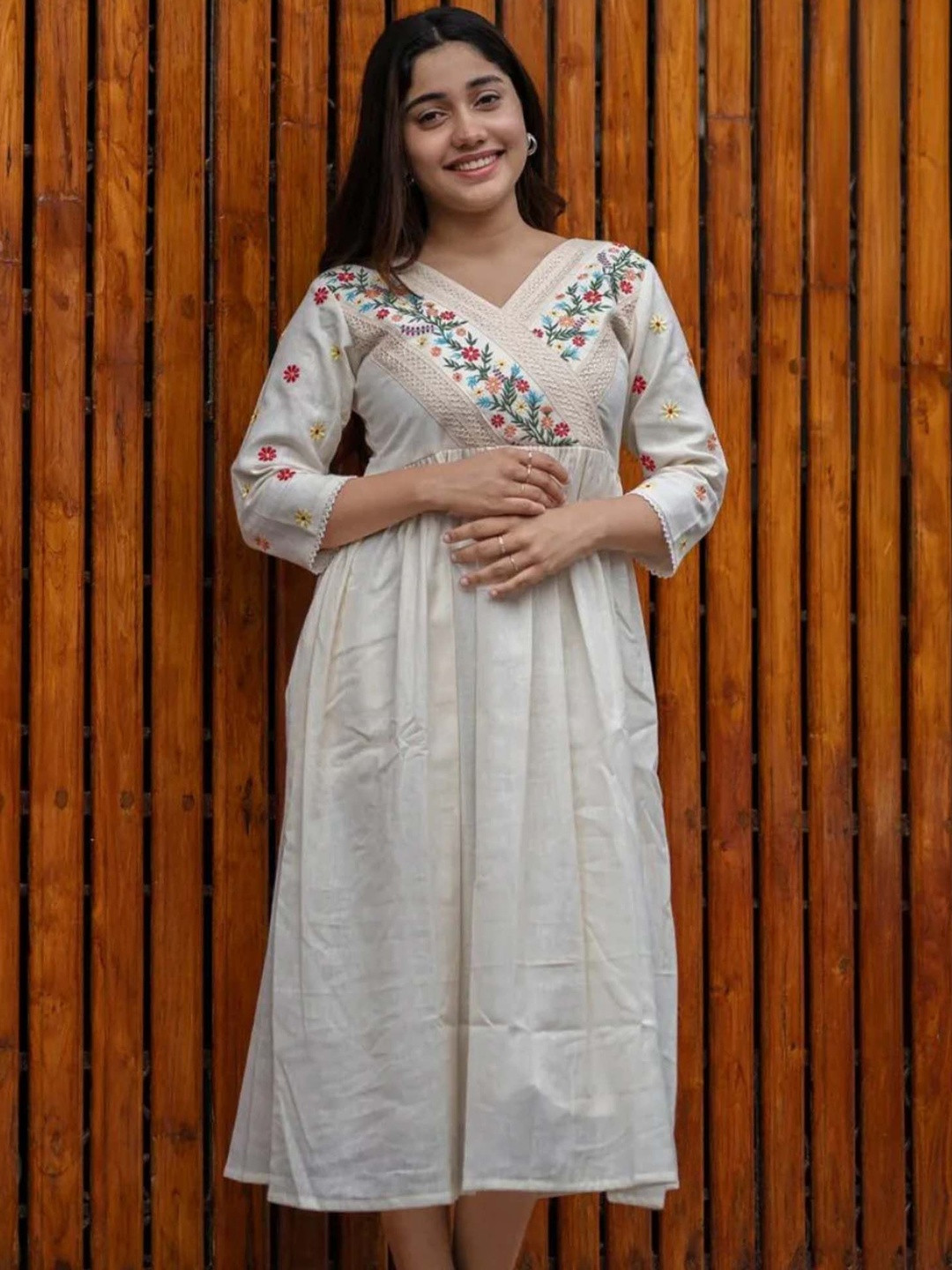Shri pradha Floral Printed Round Neck Cotton Silk Wrap Ethnic Dress