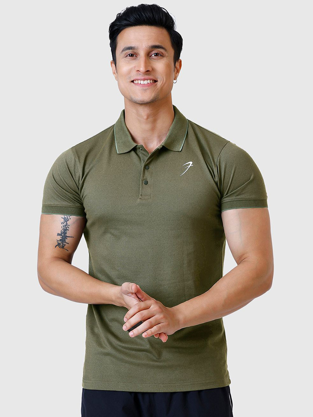 FUAARK Men Anti Odour Pique Aura Reflective Chest Logo Polo Collar Cotton Slim Fit T-shirt