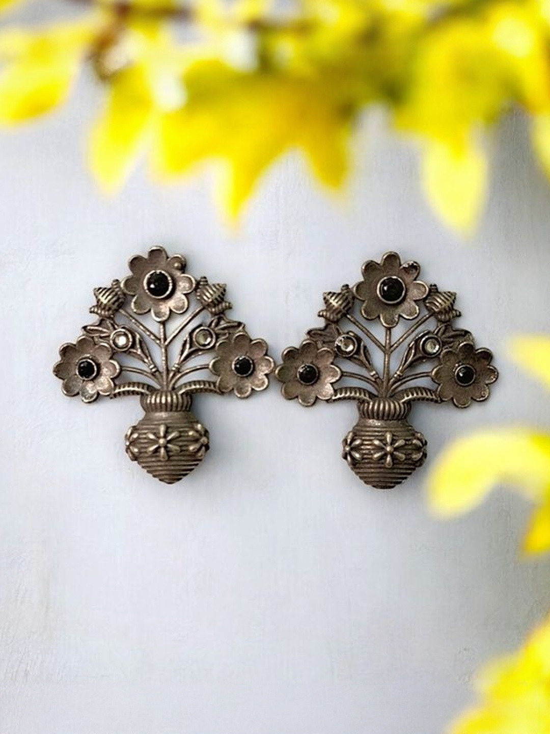 INDIAURA MODE Silver Plated Artificial Stones Studded Oxidized Floral Shaped Studs