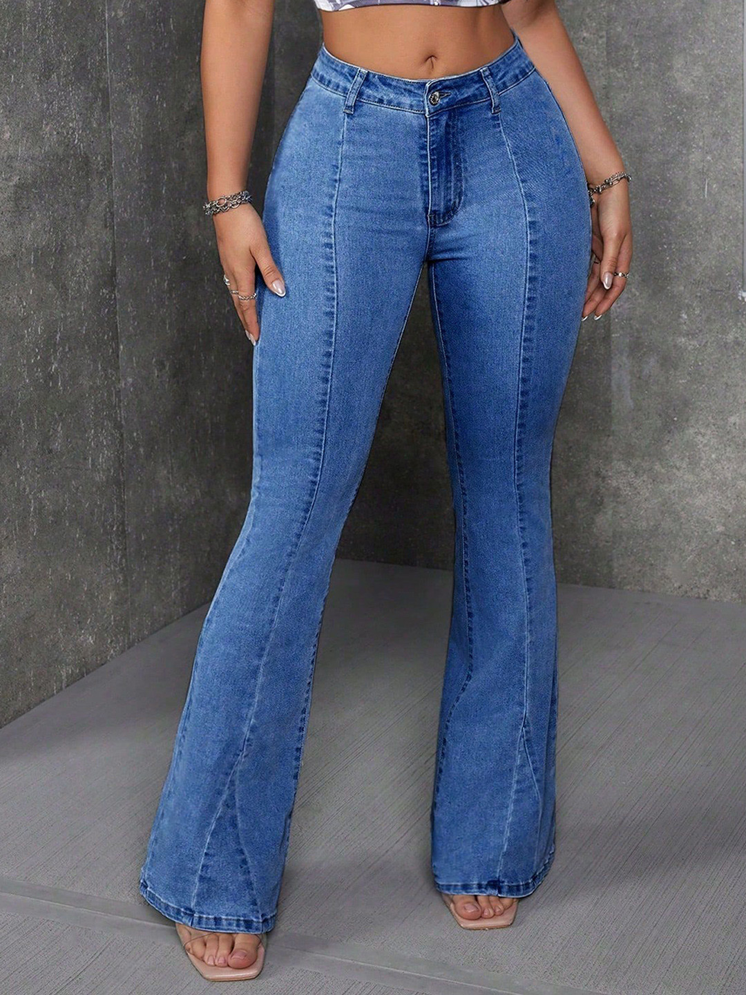 ROBECULT COLLECTION Women Bootilicious Bootcut Fit High-Rise Front Seam Stretchable Jeans