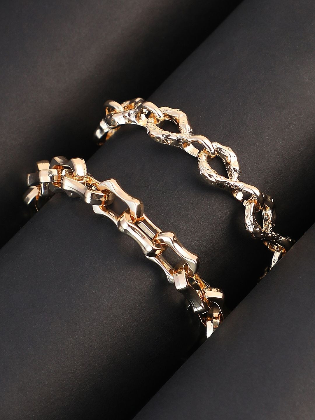 SOHI Set of 2 Women Gold-Plated Hammered Link Bracelets